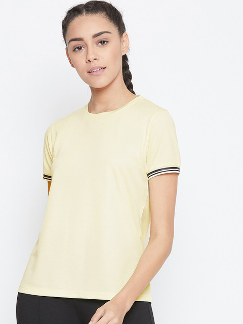 

PERFKT-U Women Yellow Solid Round Neck T-shirt