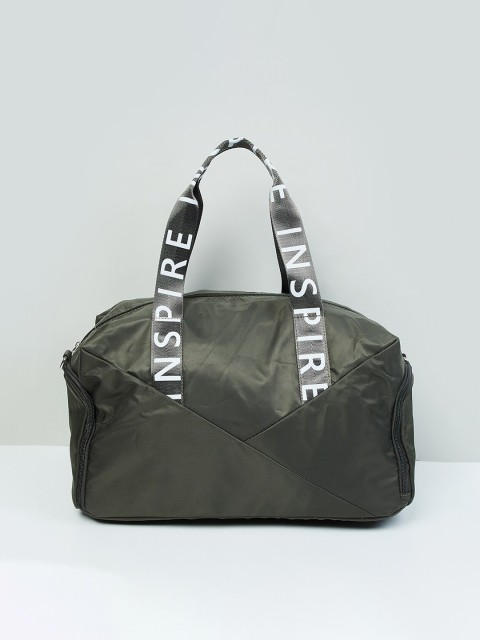 

max Green Solid Shoulder Bag