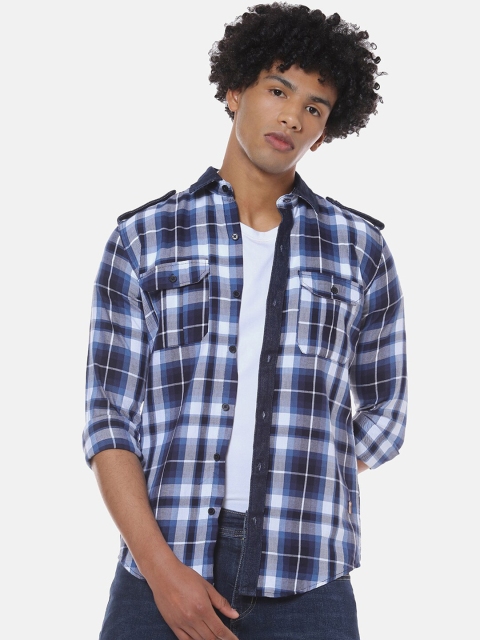 

Campus Sutra Men White Regular Fit Checked Casual Shirt