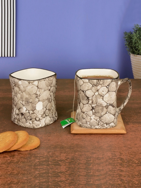 

StyleMyWay Grey Printed Ceramic Mugs Set