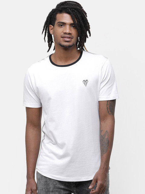

Voi Jeans Men White Printed Round Neck T-shirt