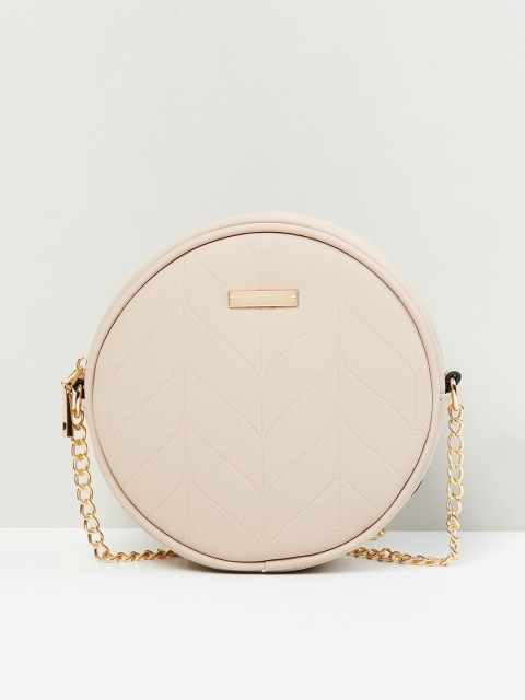 

max Beige Textured Handheld Bag