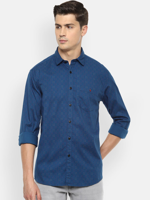 

Louis Philippe Jeans Men Navy Blue & White Slim Fit Printed Casual Shirt