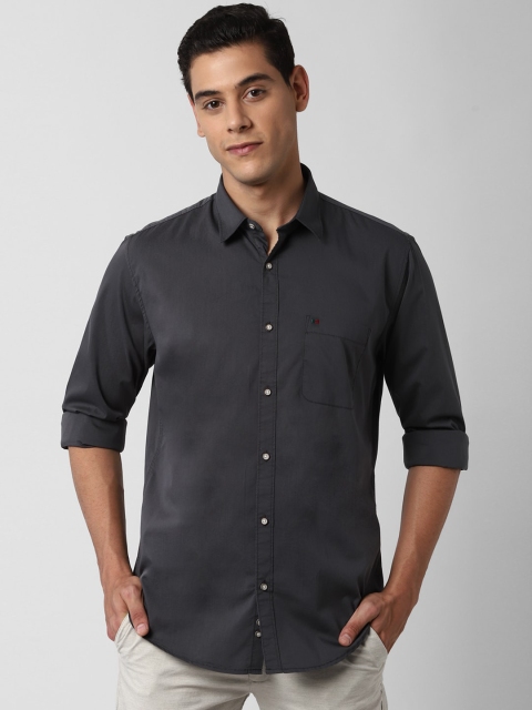 

Peter England Casuals Men Grey Slim Fit Solid Casual Shirt