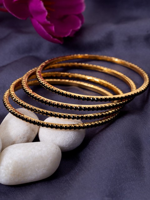 

Studio Voylla Set of 4 Gold-Plated Bangles