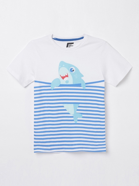 

Fame Forever by Lifestyle Boys White Striped Round Neck T-shirt