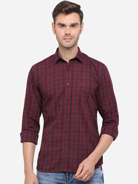 

Greenfibre Men Maroon Slim Fit Checked Casual Shirt