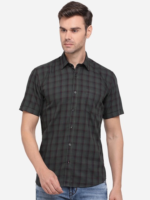 

Greenfibre Men Green & Maroon Slim Fit Checked Casual Shirt