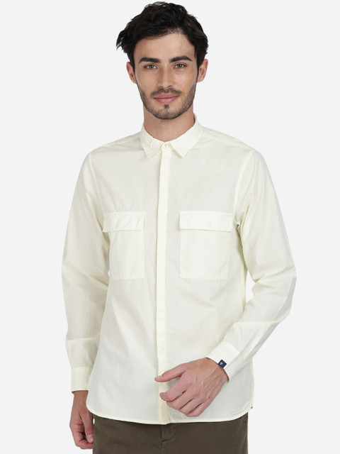 

Breakbounce Men Cream-Coloured Regular Fit Solid Casual Shirt