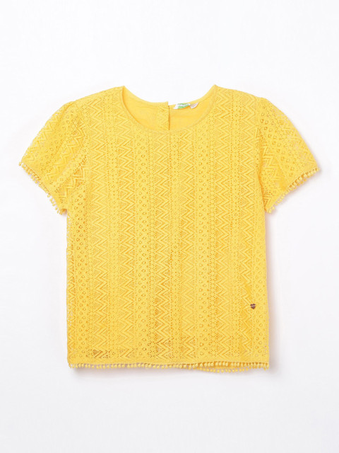 

Bossini Girls Yellow Self Design Pure Cotton Regular Top