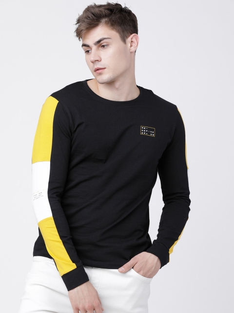

LOCOMOTIVE Men Black Solid Round Neck T-shirt