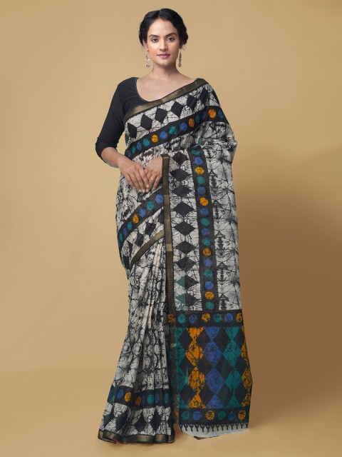 

Unnati Silks Off-White & Navy Blue Pure Cotton Printed Bagru Handloom Saree