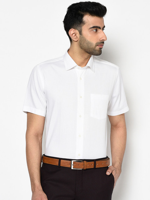 

Blackberrys Men White Slim Fit Solid Cotton Casual Shirt