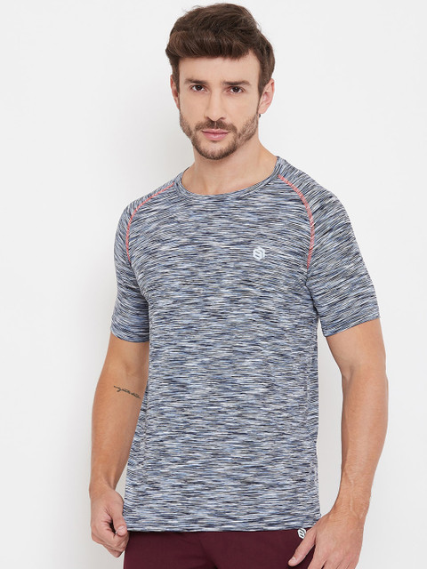 

Bishop Cotton Men Black Self Design Round Neck T-shirt