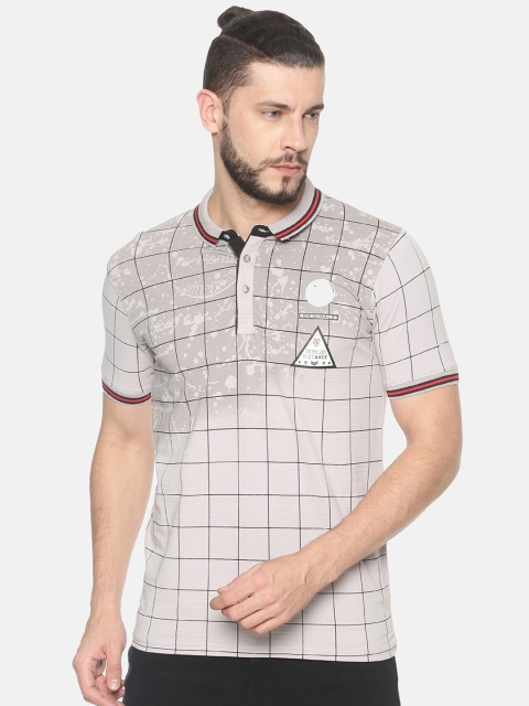 

HALTON HILLS Men Grey Checked Polo Collar T-shirt