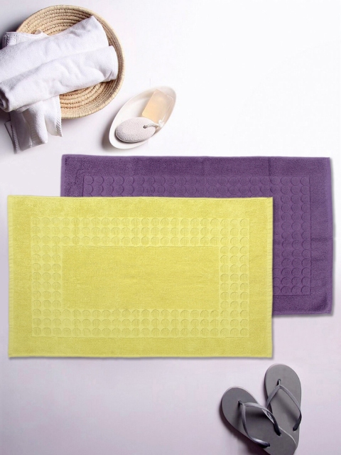 

AVI Living Set of 2 Patterned 800 GSM Rectangular Bath Rugs, Yellow