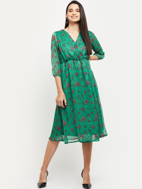 

max Women Green Floral Printed Fit and Flare Dress