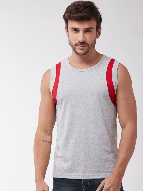 

GRITSTONES Men Grey & Red Colourblocked Round Neck T-shirt