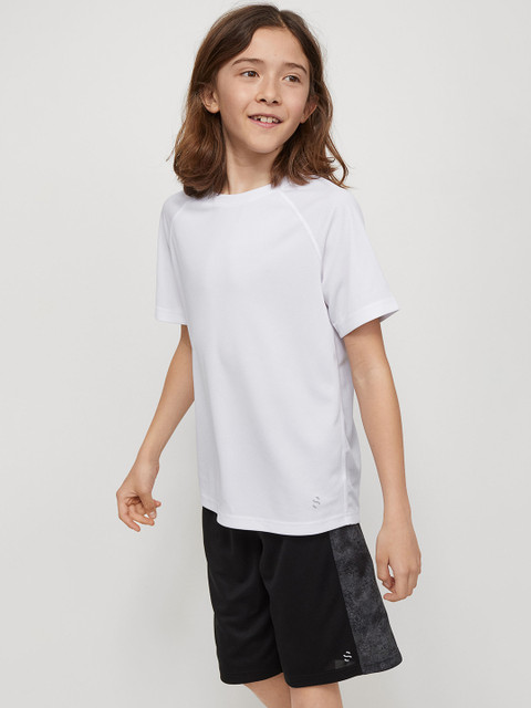 

H&M Boys Black Solid Long Sports Shorts