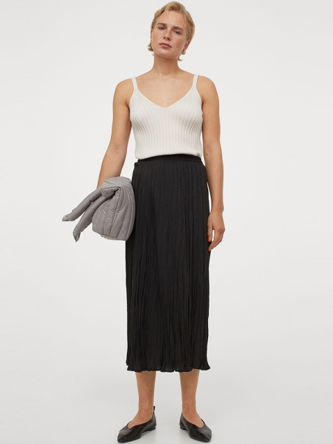 

H&M Black Crinkled Midi Skirt
