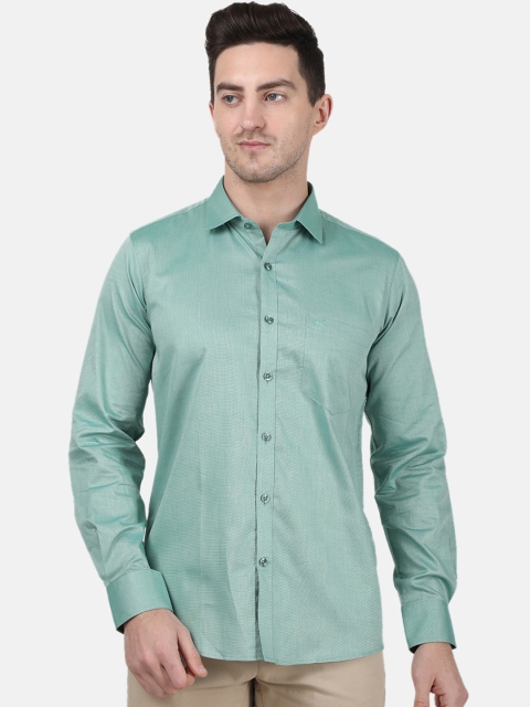 

Monte Carlo Men Green Cotton Regular Fit Solid Casual Shirt