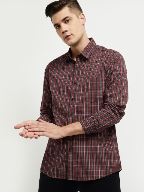 

max Men Rust Slim Fit Checked Casual Shirt