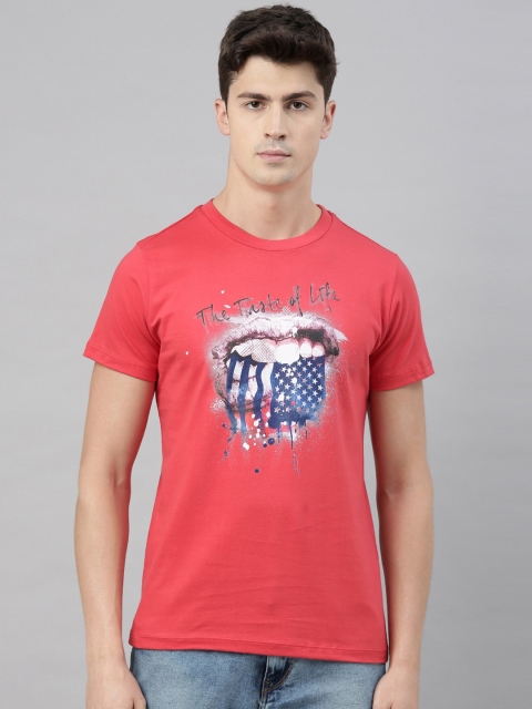 

QUANCIOUS Men Coral Printed Round Neck Sustainable T-shirt