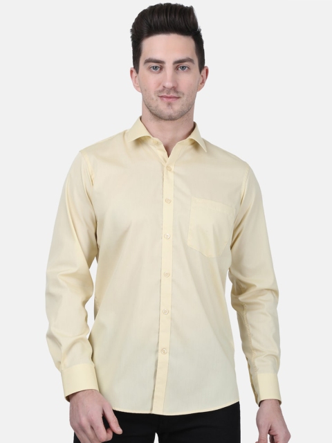 

Monte Carlo Men Yellow Regular Fit Solid Casual Shirt