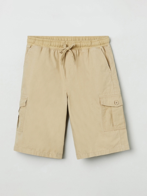 

max Boys Khaki Solid Regular Fit Cargo Shorts