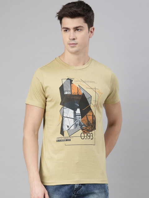 

QUANCIOUS Men Beige Printed Round Neck Sustainable T-shirt