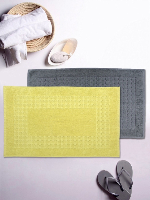

AVI Living Set of 2 Patterned 800 GSM Rectangular Bath Rugs, Yellow