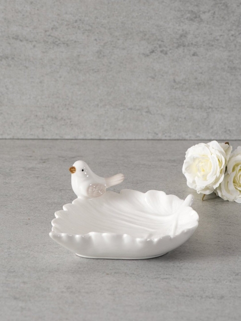 

THEDECORKART White Little Birdies Mini Platter