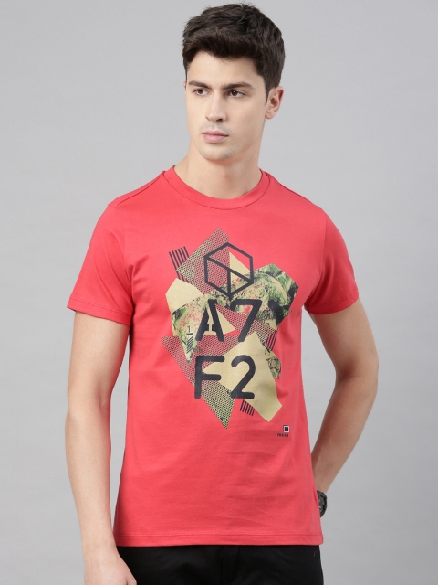 

QUANCIOUS Men Coral Printed Round Neck Sustainable T-shirt