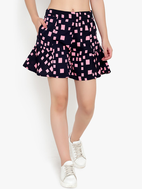 

Meee Women Pink Printed Loose Fit Regular Shorts