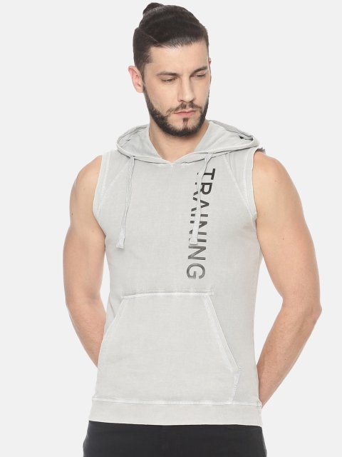 

HALTON HILLS Men Grey Printed Hood T-shirt