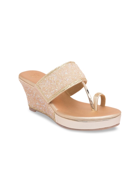 

Sole To Soul Women Gold-Toned Woven Design Sandals