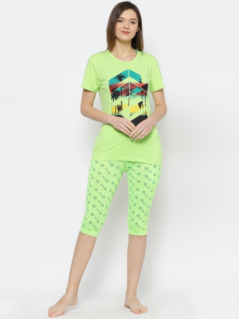 

VIMAL JONNEY Women Green Printed Night suit