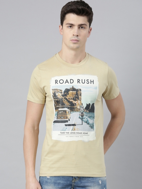 

QUANCIOUS Men Beige Printed V-Neck Sustainable T-shirt
