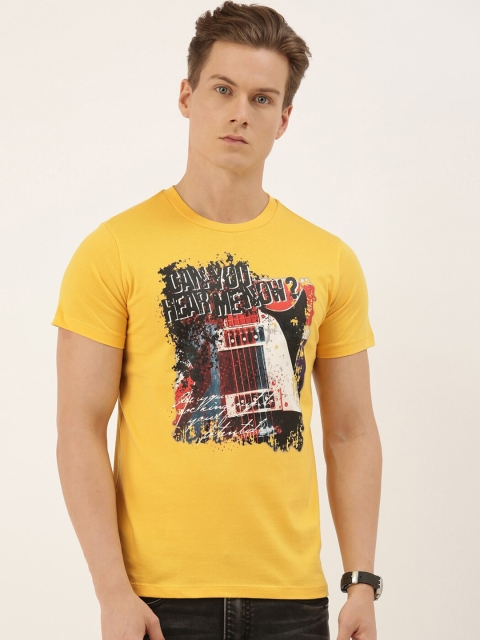 

QUANCIOUS Men Mustard Yellow & Black Printed Round Neck Organic Cotton T-shirt