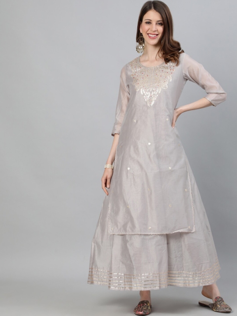 

Ishin Women Grey Yoke Design Chanderi Silk Kurta