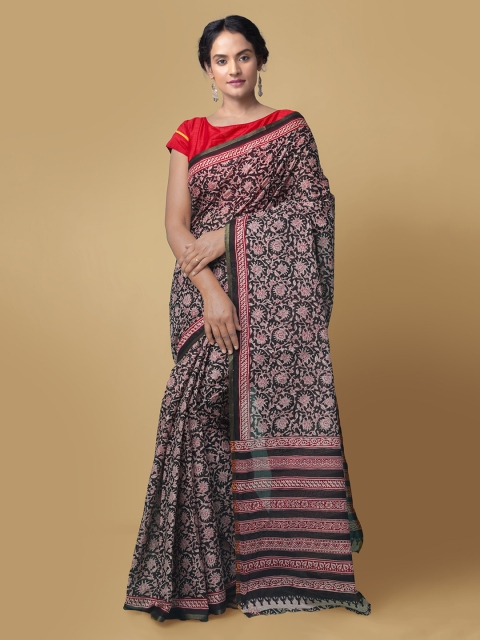 

Unnati Silks Women Black & Red Pure Bagru Printed Cotton Saree