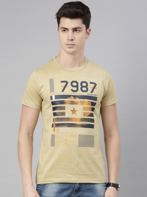 

QUANCIOUS Men Beige Printed Round Neck T-shirt