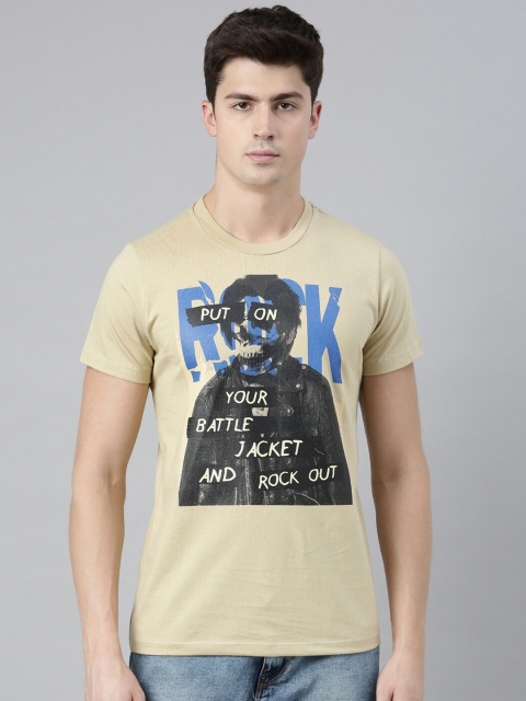 

QUANCIOUS Men Beige Printed Round Neck T-shirt