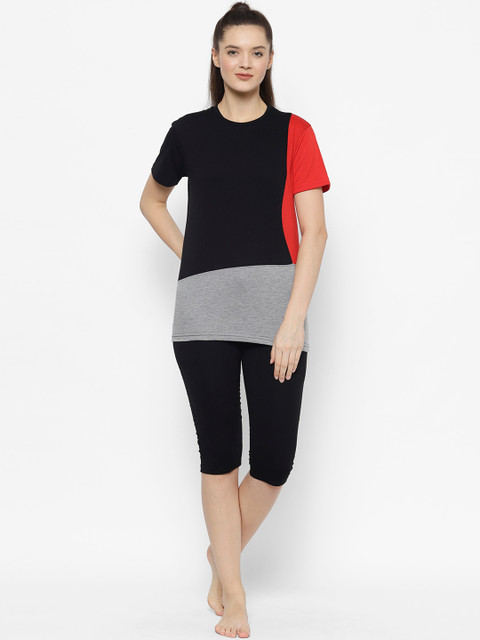 

VIMAL JONNEY Women Black & Red Colourblocked Cotton Night Suit T_14_BLK_F5_BLK_02
