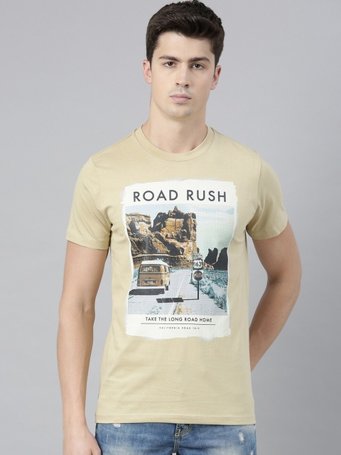 

QUANCIOUS Men Beige Printed Round Neck T-shirt