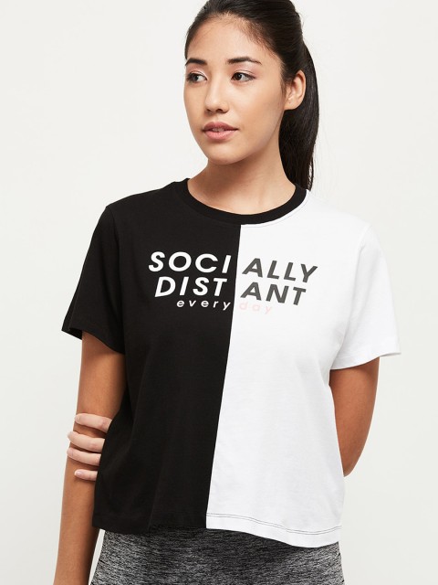 

max Women Black & White Cotton Printed Round Neck T-shirt