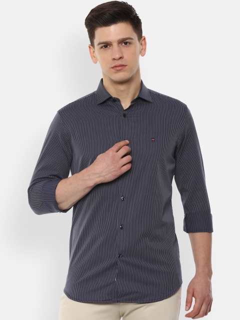

Louis Philippe Sport Men Navy Blue Slim Fit Printed Casual Shirt