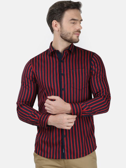

Monte Carlo Men Navy Blue & Red Slim Fit Striped Casual Shirt
