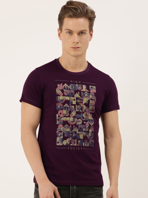 

QUANCIOUS Men Maroon Printed Round Neck Sustainable T-shirt