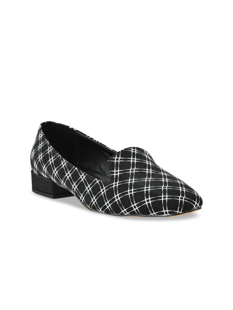 

GIRL EXCUSE Women Black & Off-White Checked Block Heels